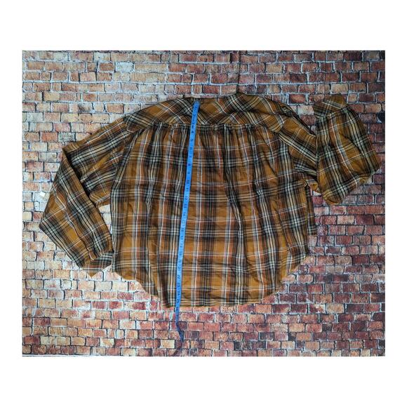 NWT Kimchi Blue Top Urban Outfitters Size SP - Picture 8 of 9